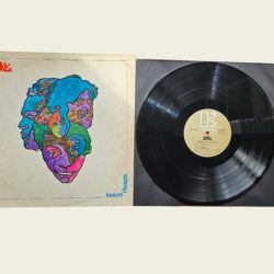 LOVE : FOREVER CHANGES